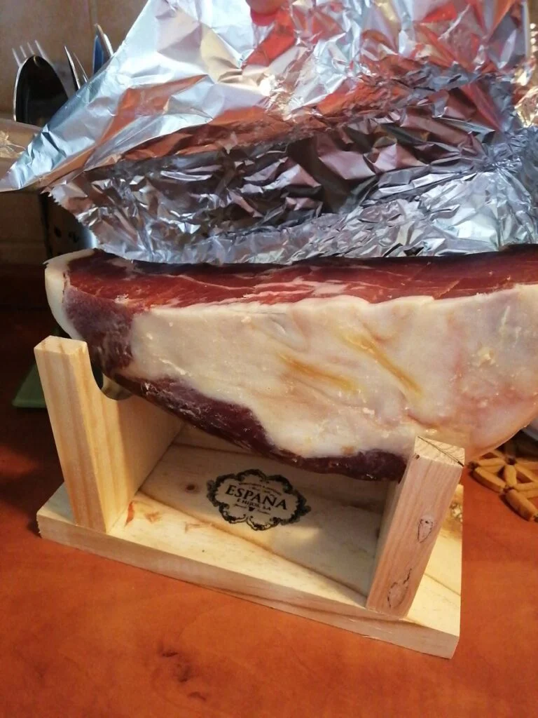 Image #2 à partir de Andrea Diviskova