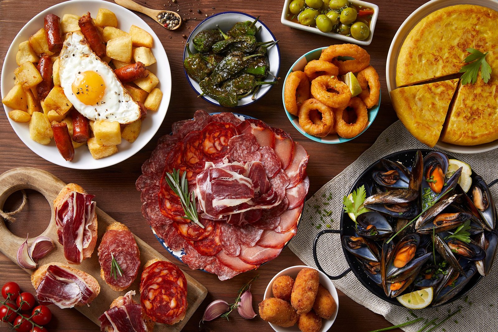Les Tapas Un Voyage Culinaire Au C ur De L Espagne LA BOX ESPAGNOLE